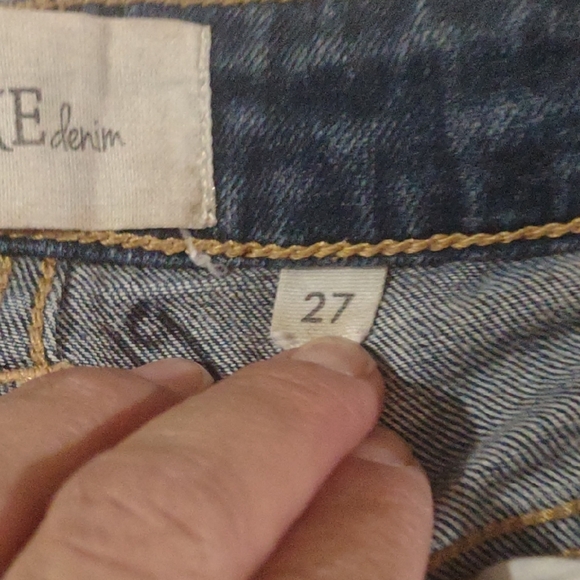 BKE Classic Blue Jean Shorts - Picture 4 of 7